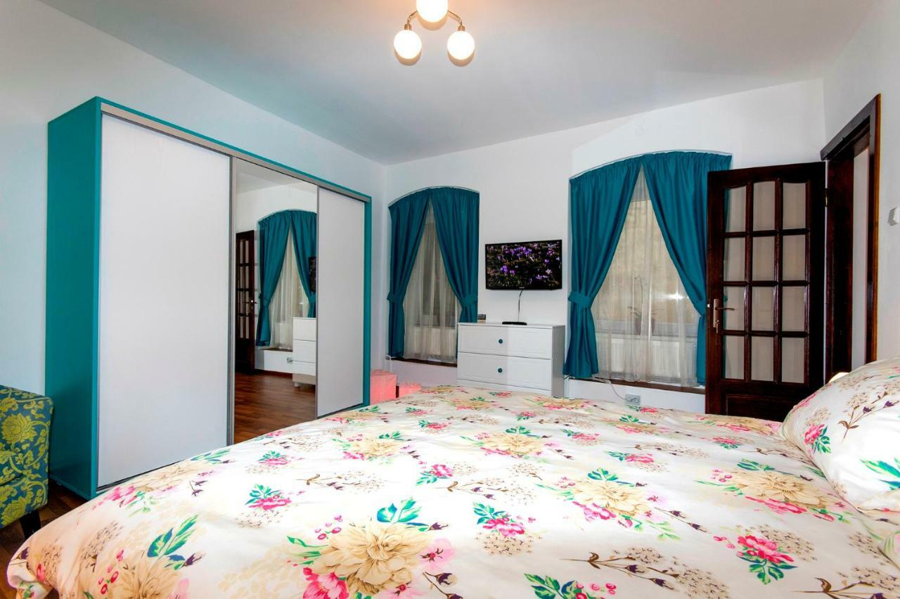 Ava'S Home Braşov Buitenkant foto