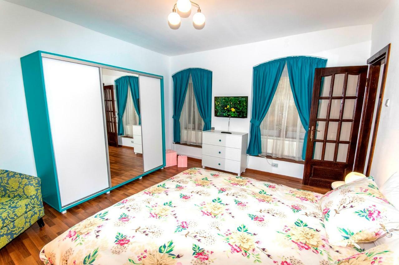 Ava'S Home Braşov Buitenkant foto